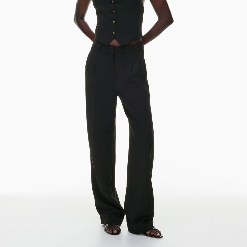 Aritzia The Effortless Pant™, Size 2 Short, Black, Like New